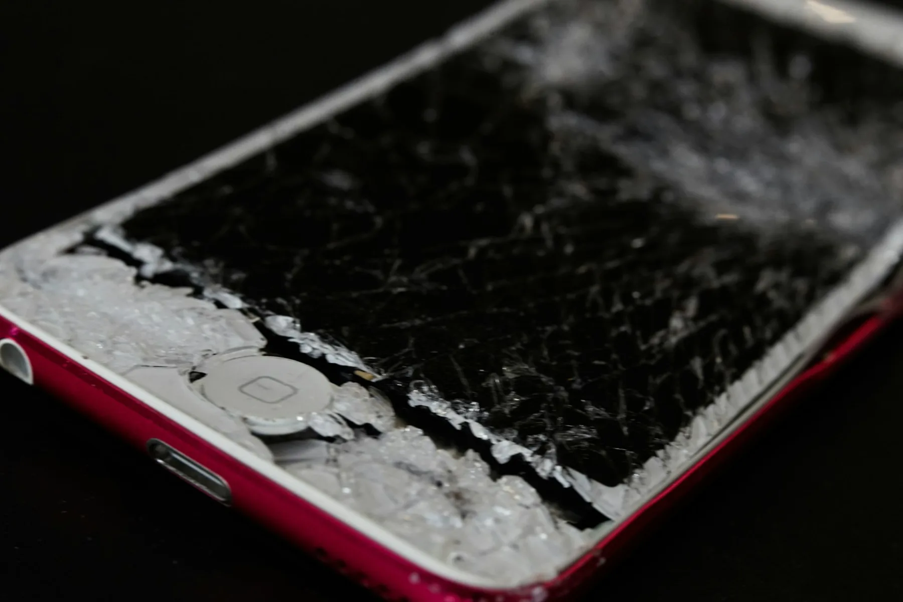 Nouveau service: la réparation de smartphones et tablettes
